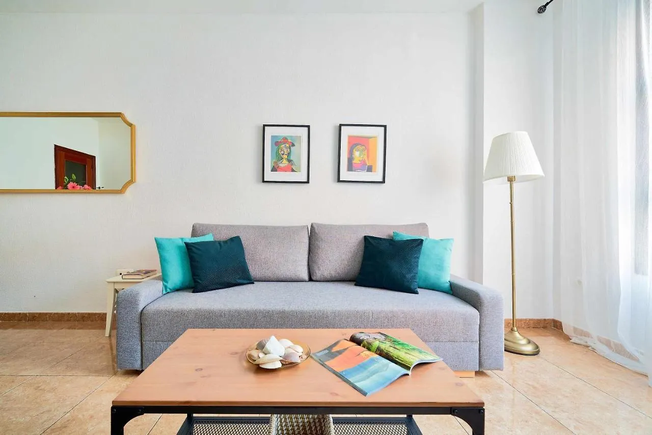 Apartamento Under The Olive Trees In Historic Center Of Málaga
